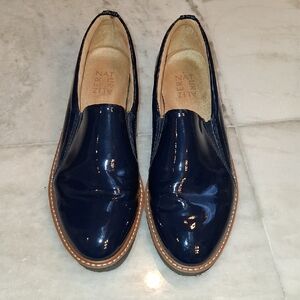 Naturalizer Navy Blue Pstent Loafers 9M